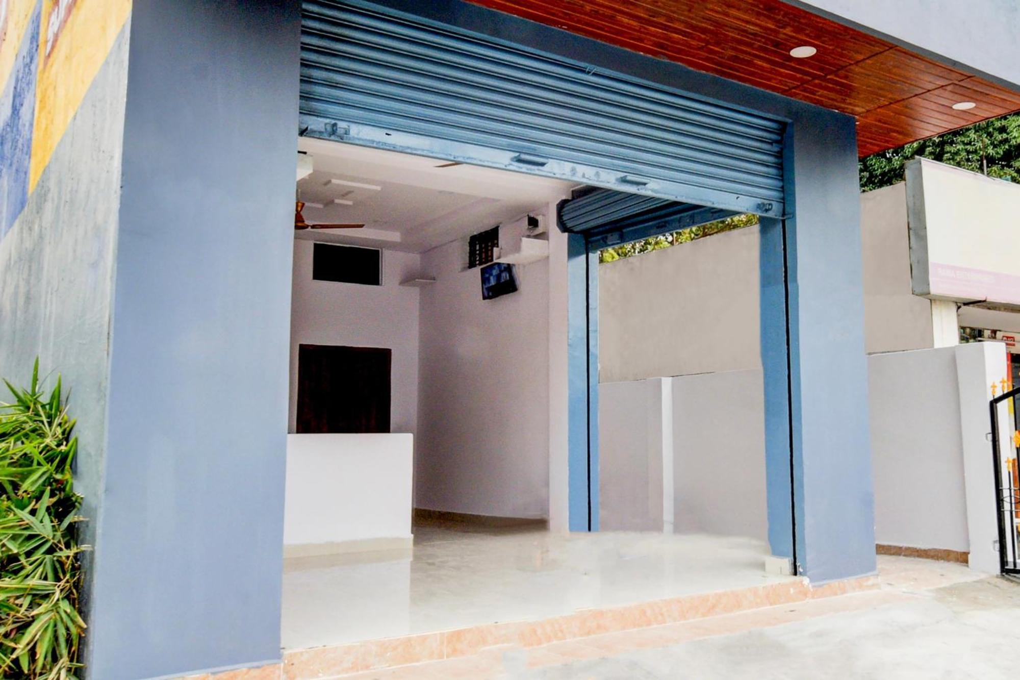 Hotel O D N Groups Sururnagar Ngoại thất bức ảnh