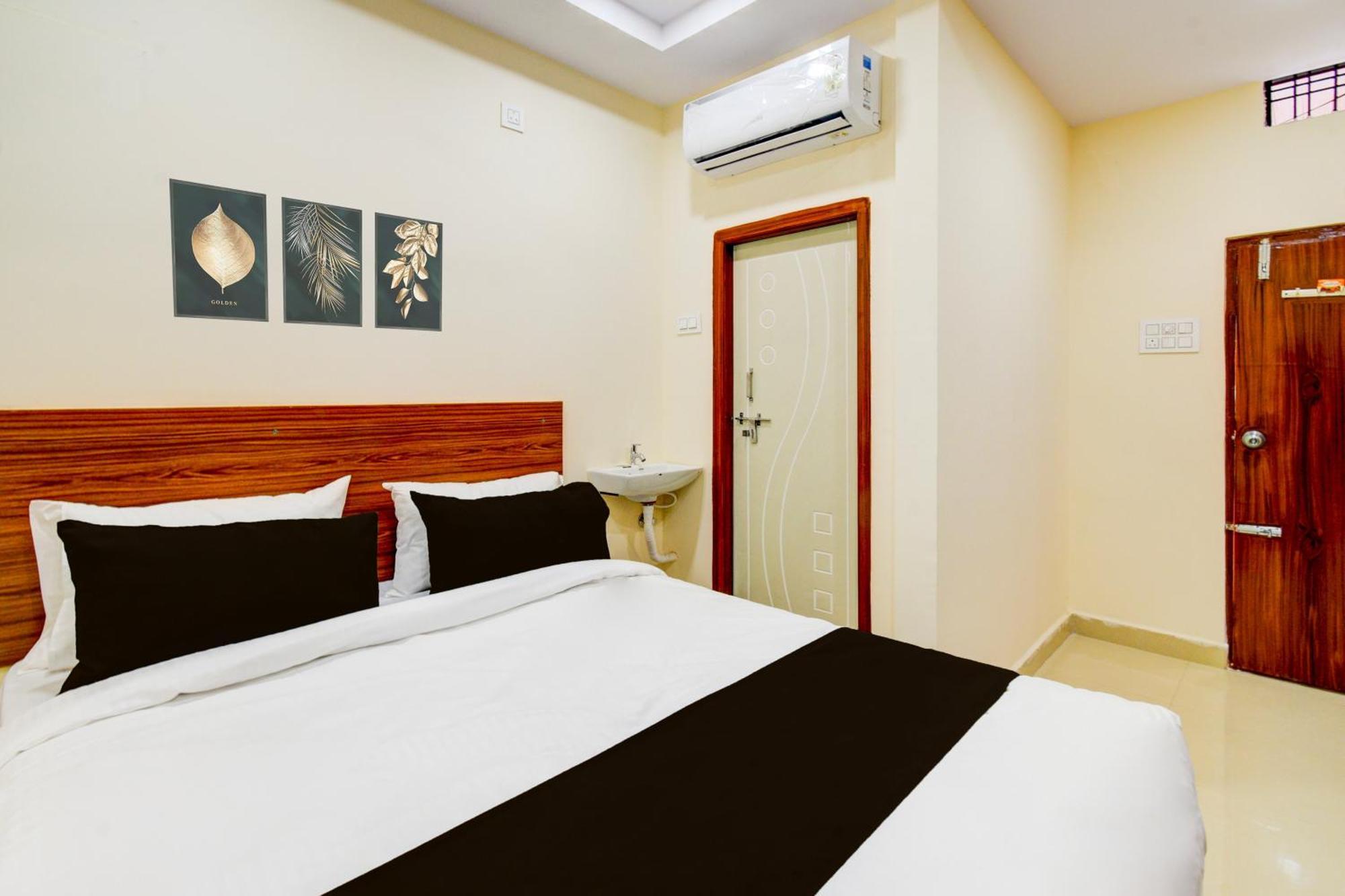 Hotel O D N Groups Sururnagar Ngoại thất bức ảnh